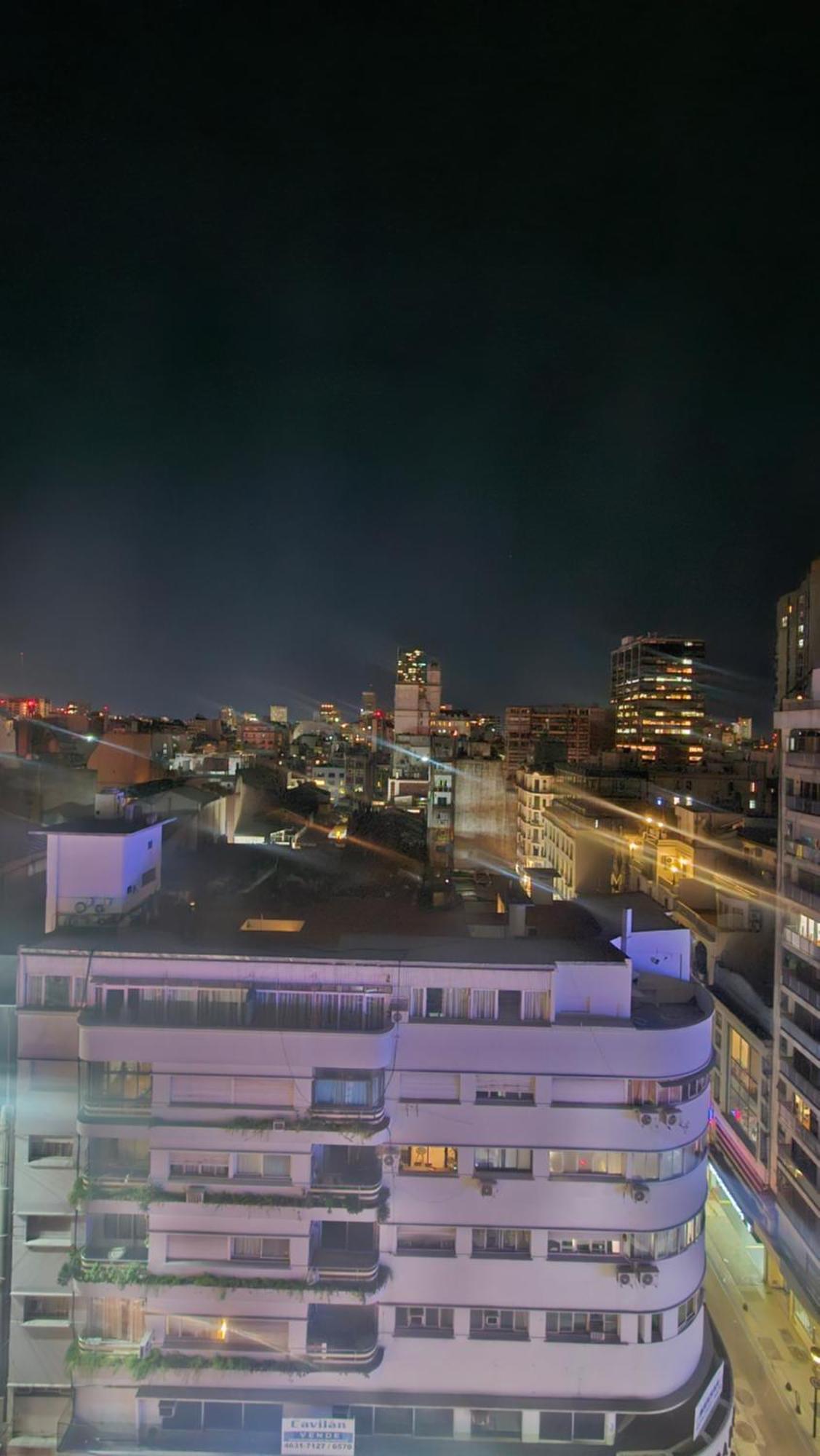 Departamento Con Vista A Avenida Corrientes Y La Ciudad Apartment - Buenos Aires — Photos 3